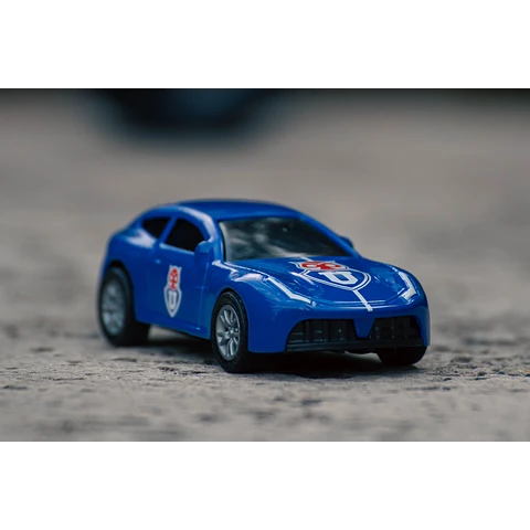 Auto de juguete Universidad de Chile